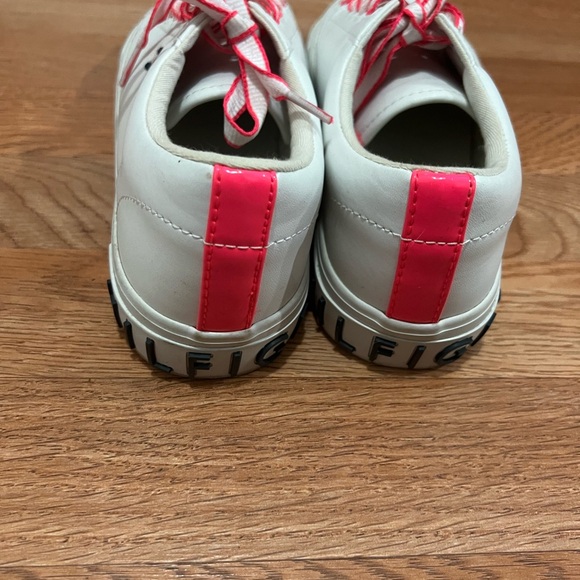 TOMMY HILFIGER FLINT2-M WHITE HOT PINK LOW LEATHER SHOES SIZE 8.5 - Picture 5 of 7
